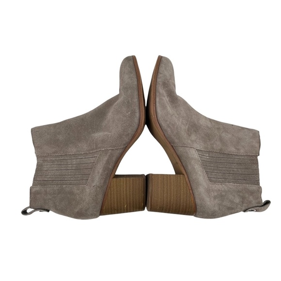 INC International Concepts Gray Suede Fainn Ankle Boots Size 8 1/2 Women’s - Picture 6 of 10